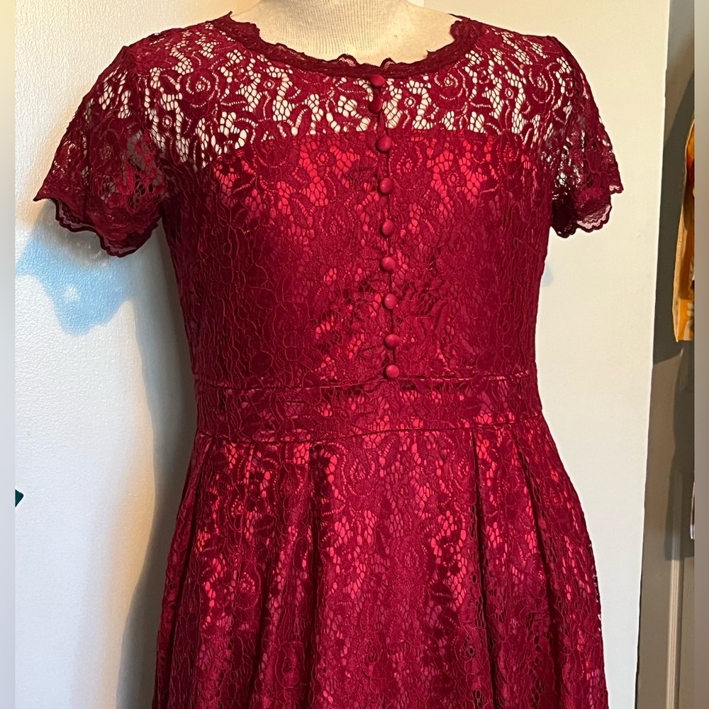 Red Lace Satin Lined T-length Dress